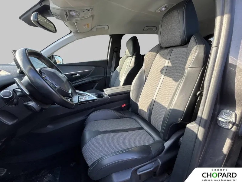 Image secondaire du véhicule 12