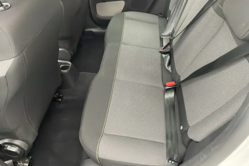 Image secondaire du véhicule 15