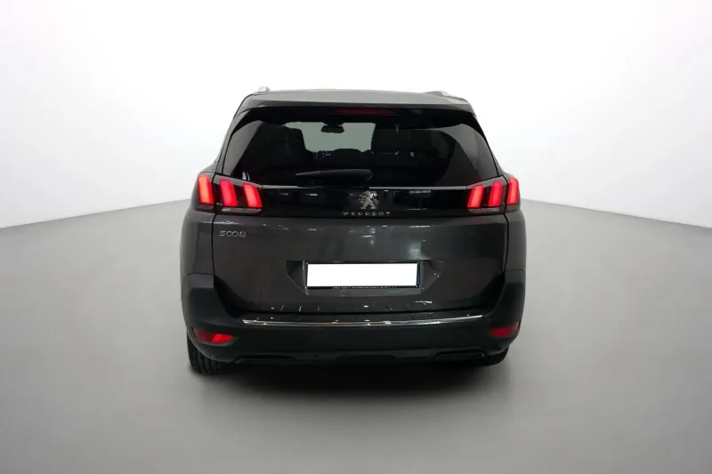 Image secondaire du véhicule 6