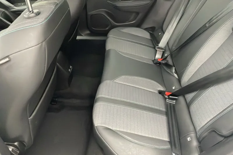 Image secondaire du véhicule 15