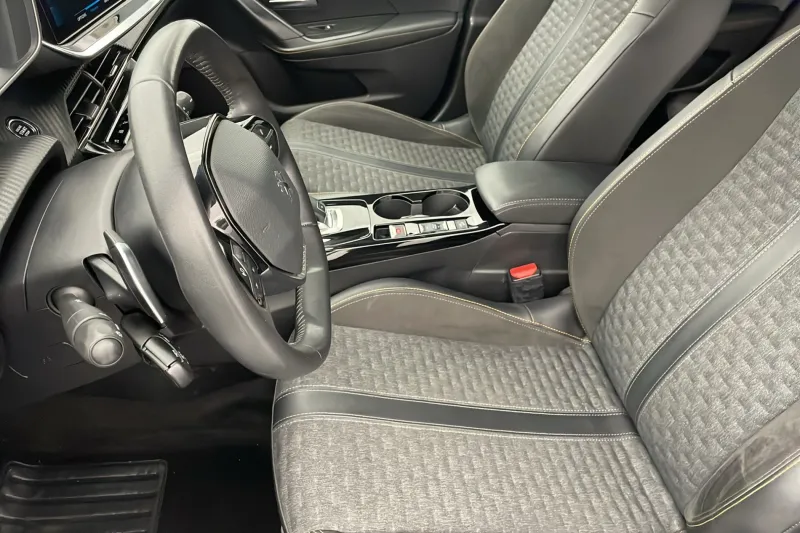 Image secondaire du véhicule 14