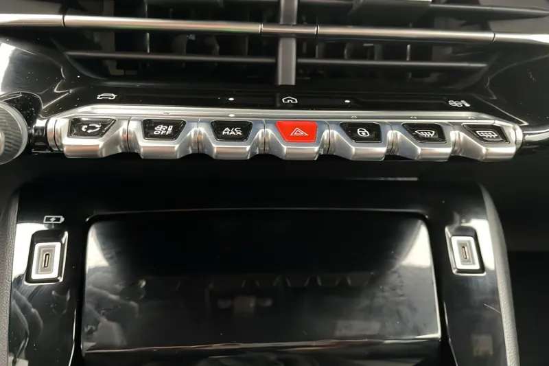 Image secondaire du véhicule 17