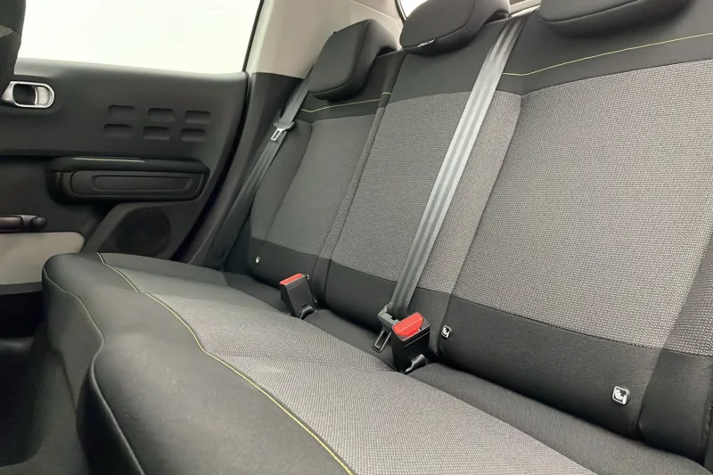 Image secondaire du véhicule 15