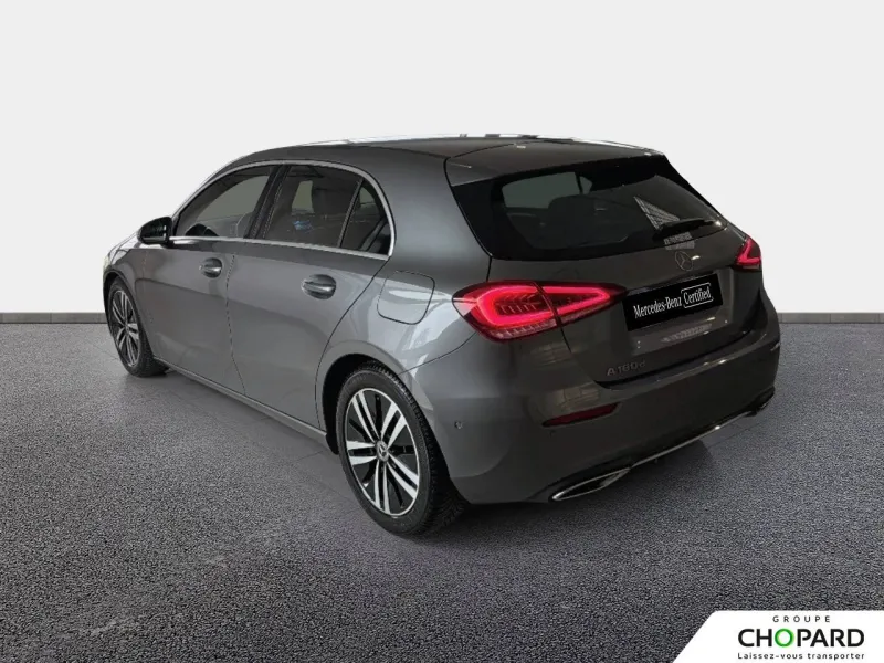 Image secondaire du véhicule 8