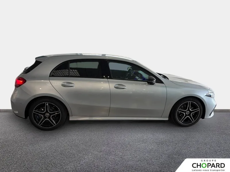 Image secondaire du véhicule 10