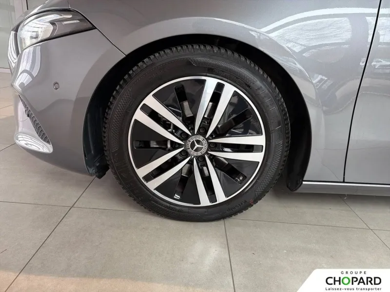 Image secondaire du véhicule 22