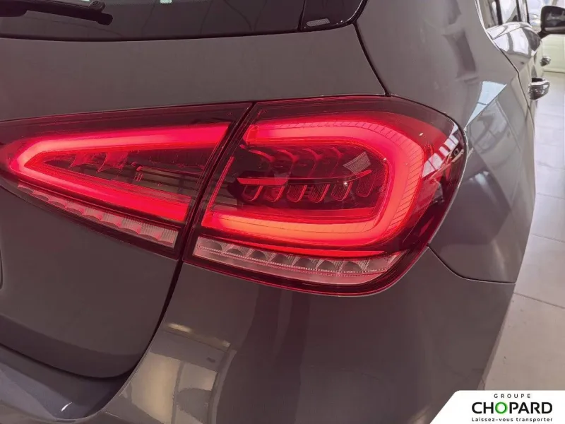 Image secondaire du véhicule 24