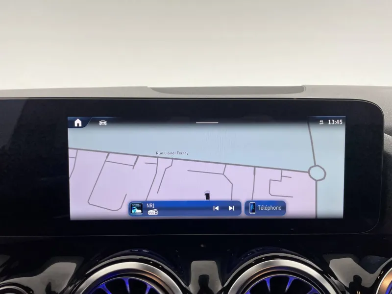 Image secondaire du véhicule 22