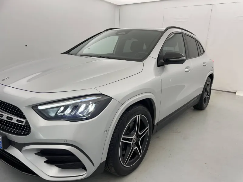 Image secondaire du véhicule 32