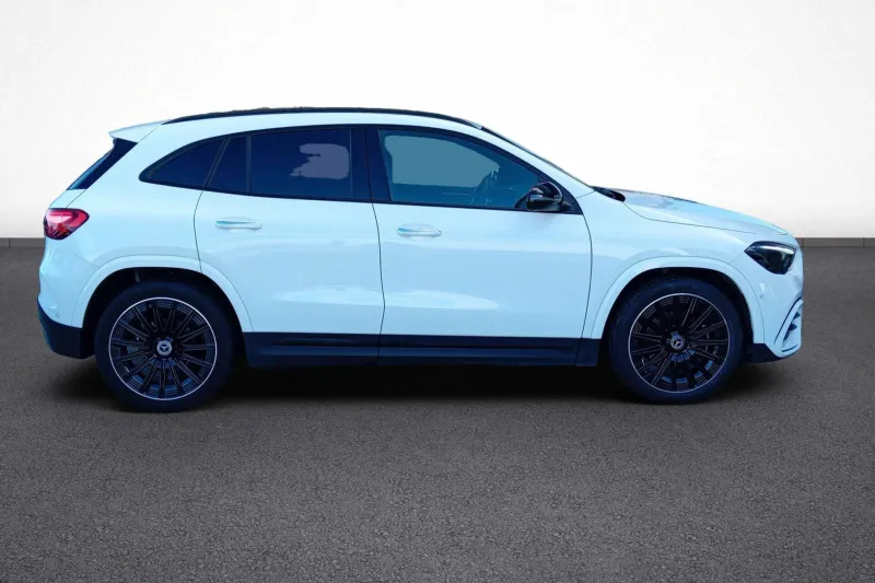 Image secondaire du véhicule 8