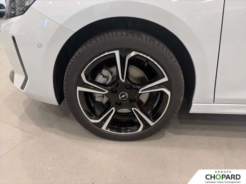 Image secondaire du véhicule 22