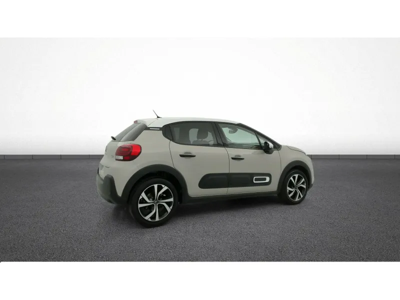 Image secondaire du véhicule 10