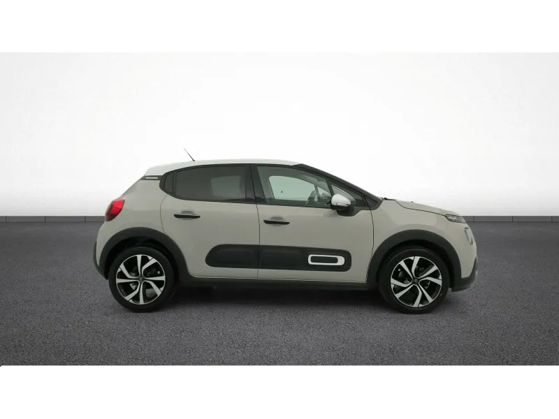 Image secondaire du véhicule 11