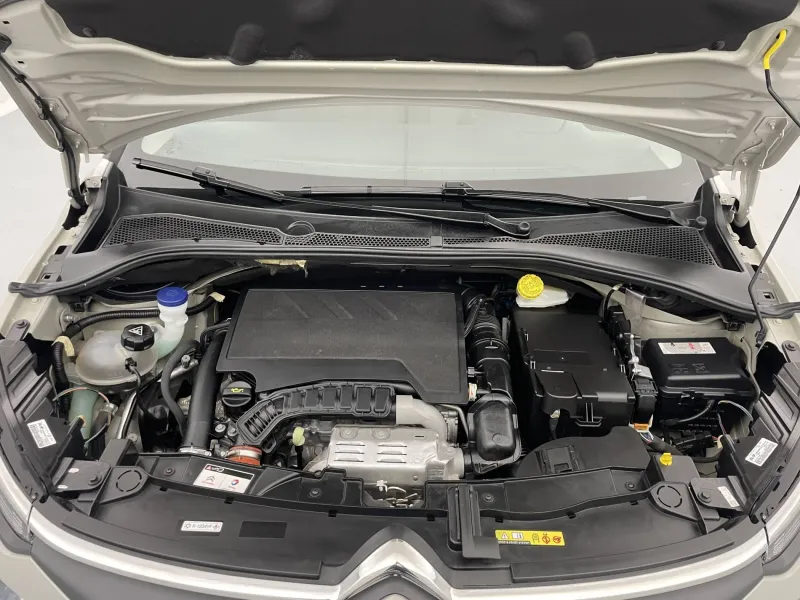 Image secondaire du véhicule 22