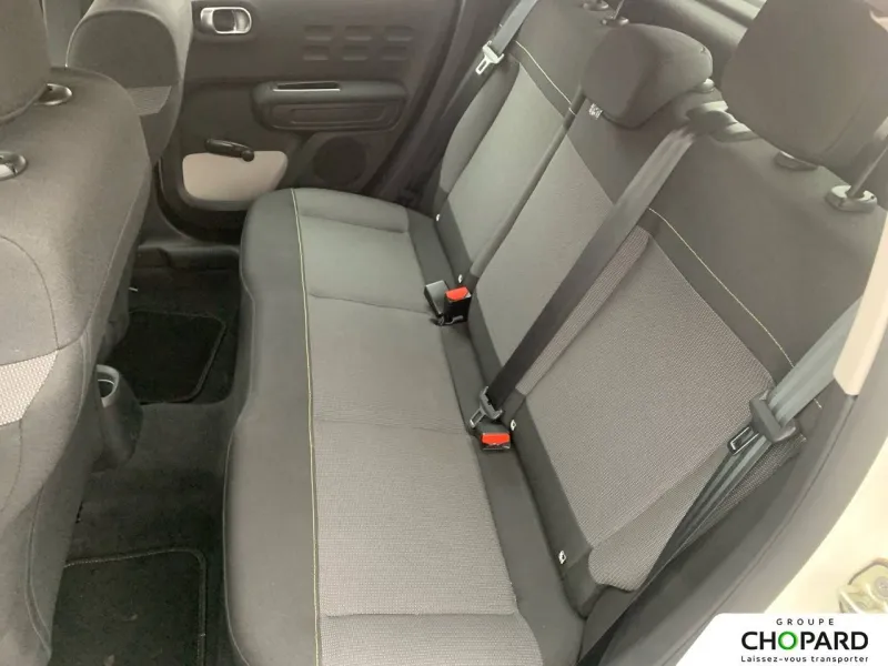 Image secondaire du véhicule 12