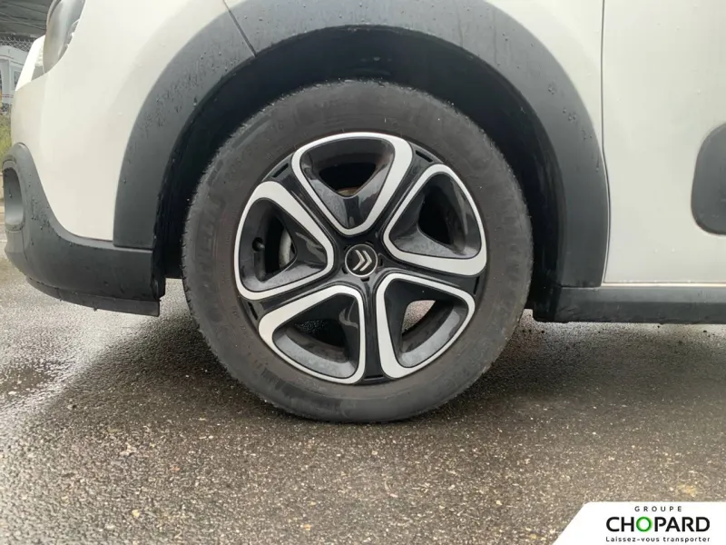 Image secondaire du véhicule 13