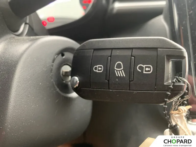 Image secondaire du véhicule 15