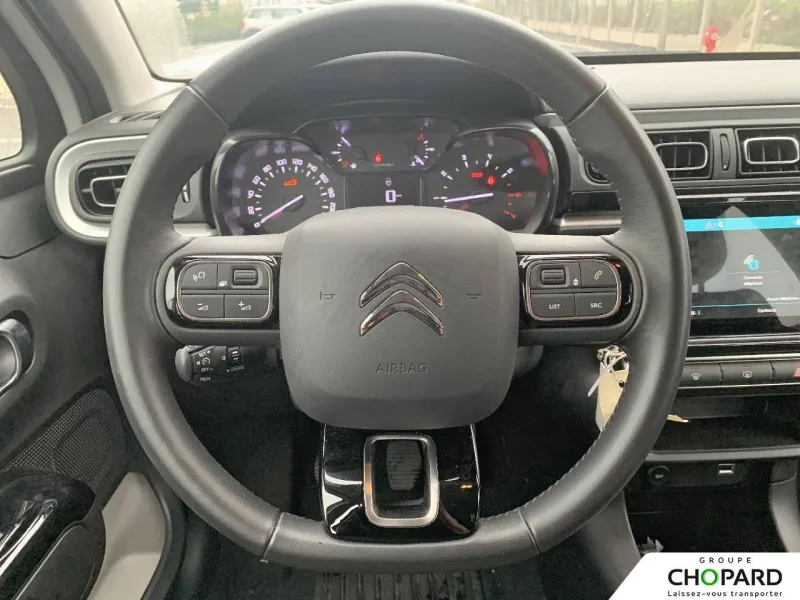 Image secondaire du véhicule 18