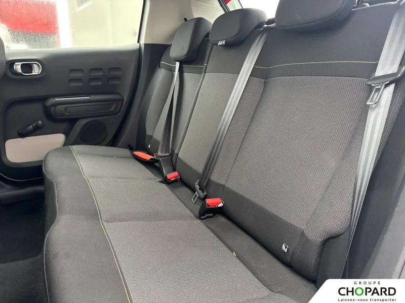 Image secondaire du véhicule 12