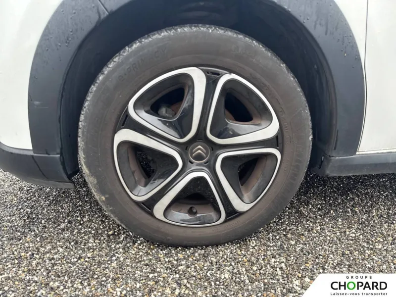 Image secondaire du véhicule 13