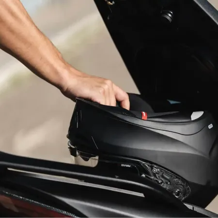 Zontes 368 D : Coffre sous selle