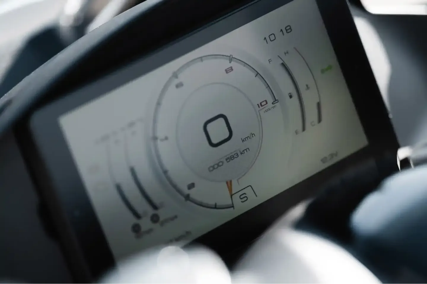 Zontes 368 D : Ecran TFT