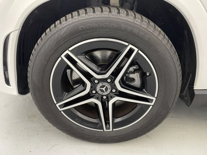 Image secondaire du véhicule 19