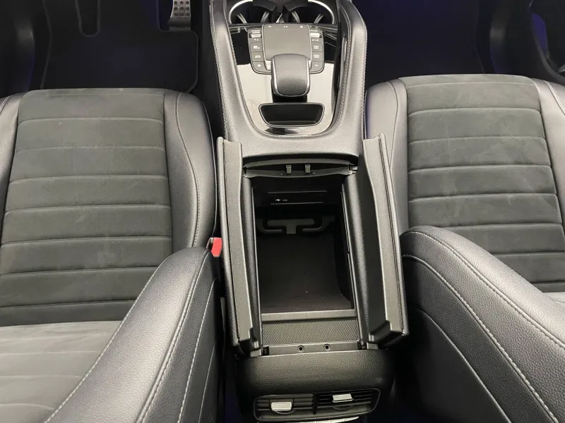 Image secondaire du véhicule 30