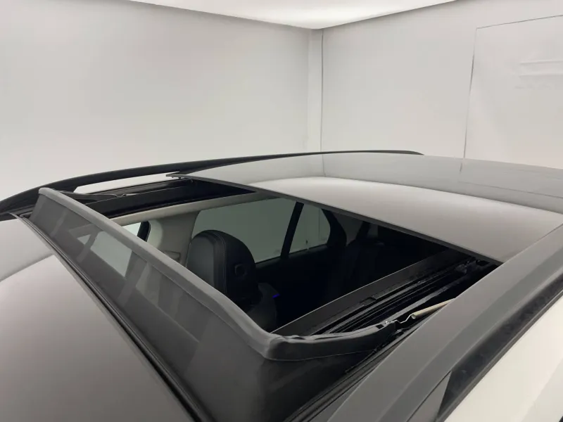 Image secondaire du véhicule 32