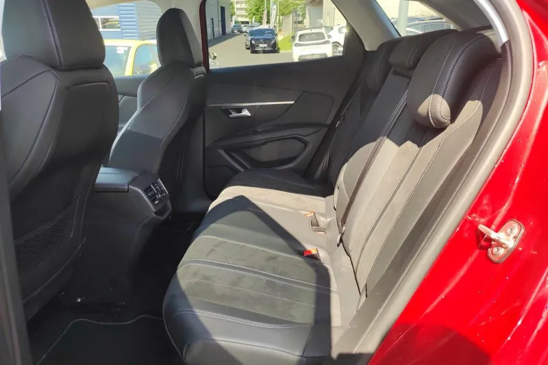 Image secondaire du véhicule 12