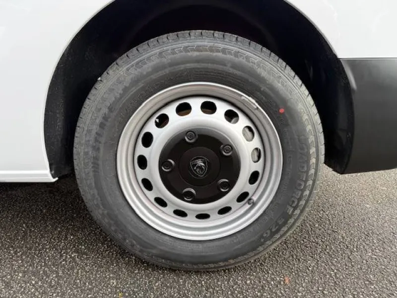 Image secondaire du véhicule 10