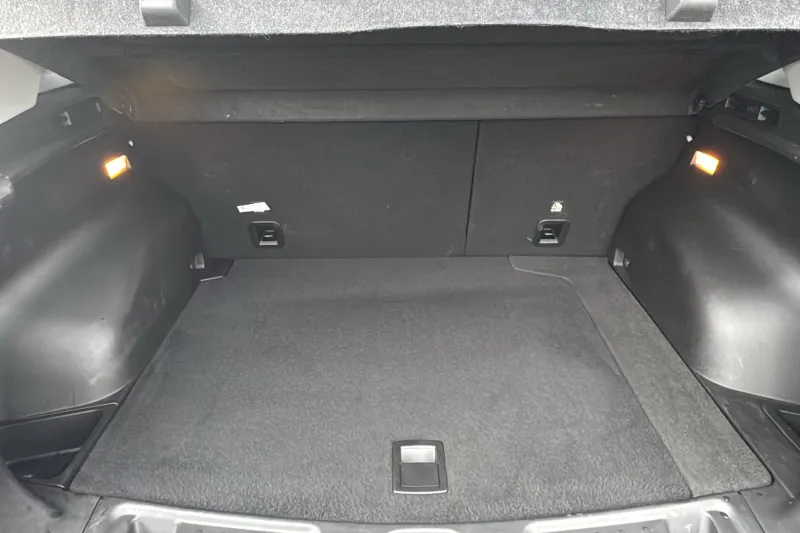 Image secondaire du véhicule 10