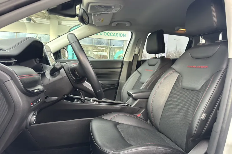 Image secondaire du véhicule 12