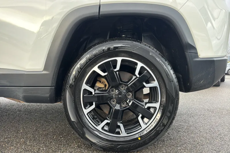 Image secondaire du véhicule 14