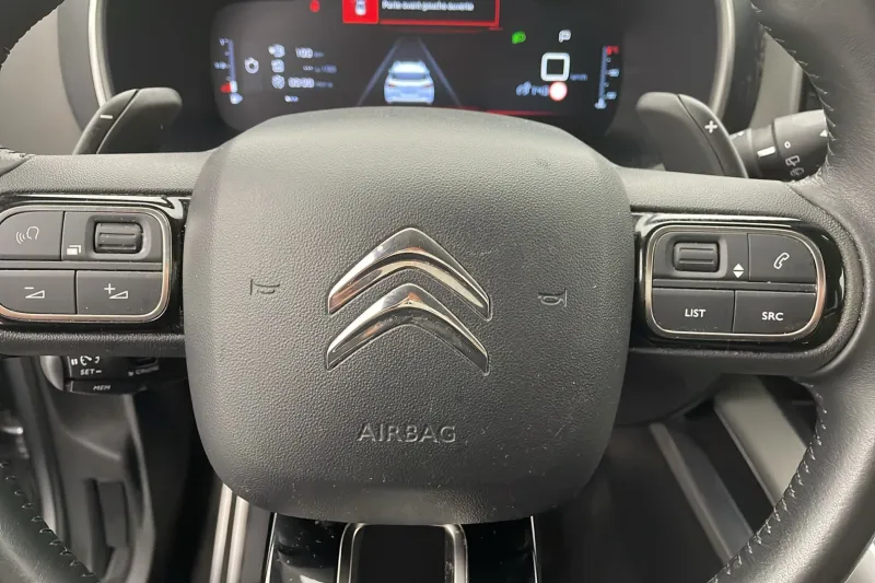 Image secondaire du véhicule 44