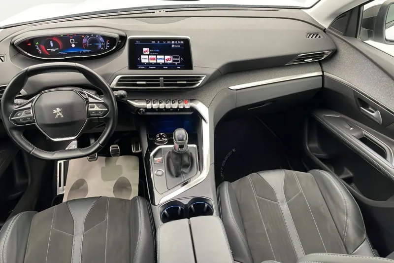 Image secondaire du véhicule 10