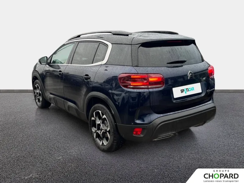 Image secondaire du véhicule 8