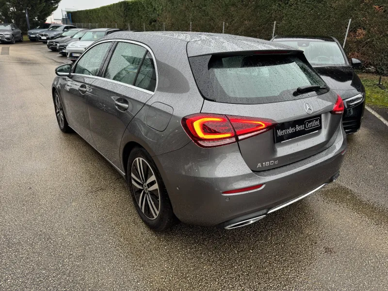 Image secondaire du véhicule 4