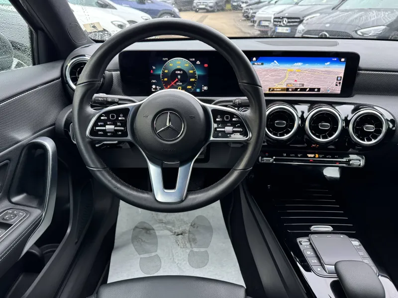 Image secondaire du véhicule 6