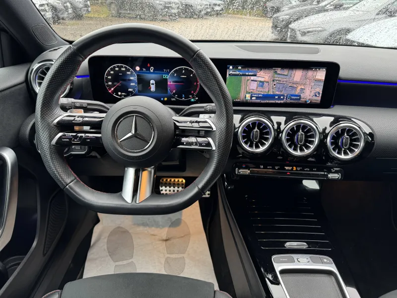 Image secondaire du véhicule 6