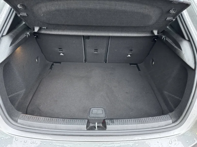 Image secondaire du véhicule 12