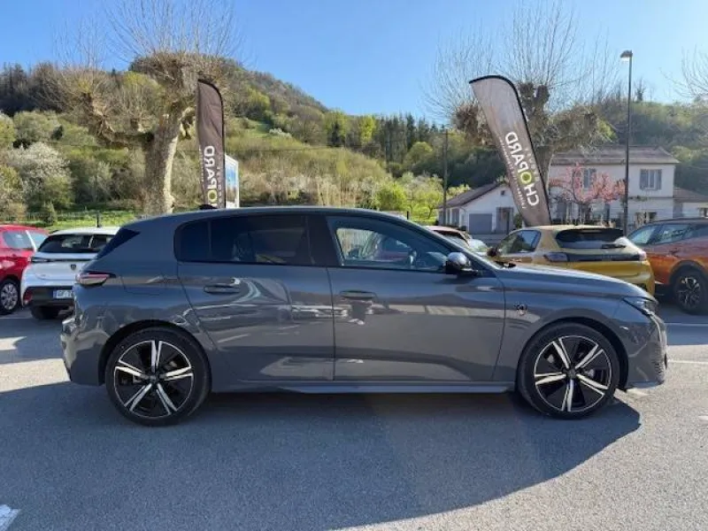 Image secondaire du véhicule 5