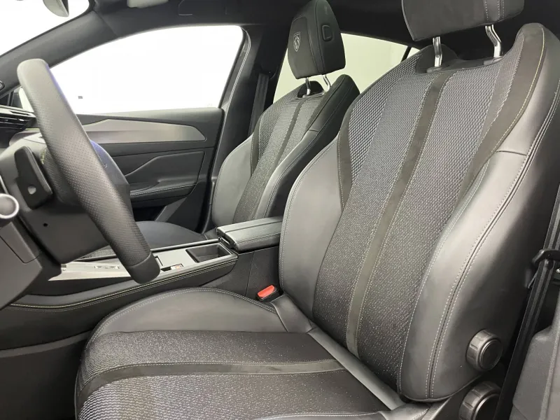 Image secondaire du véhicule 15