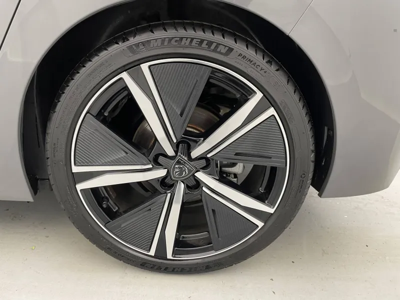 Image secondaire du véhicule 17