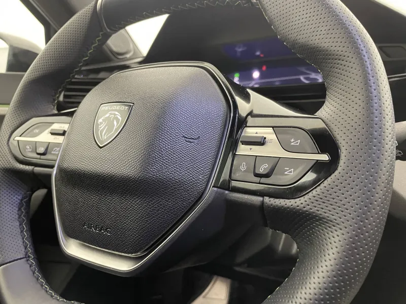 Image secondaire du véhicule 32