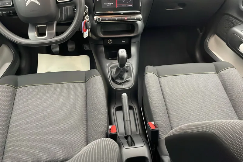 Image secondaire du véhicule 13