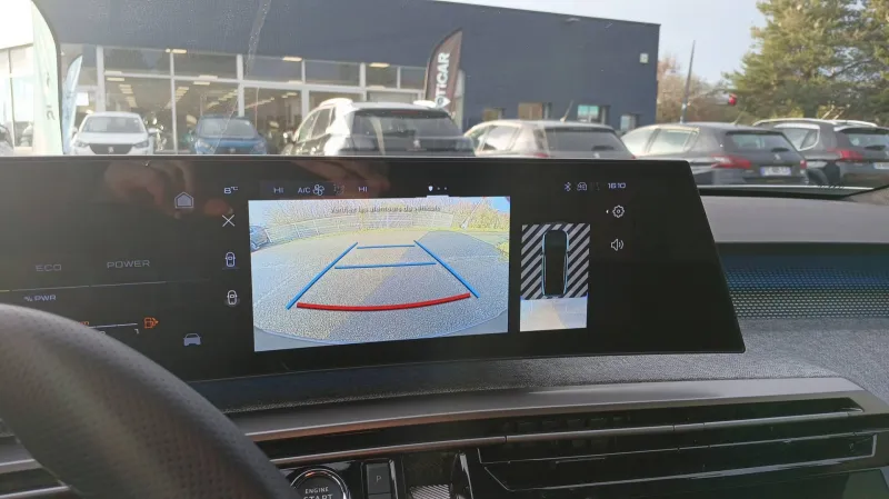 Image secondaire du véhicule 12