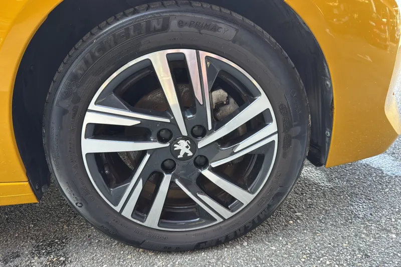 Image secondaire du véhicule 11