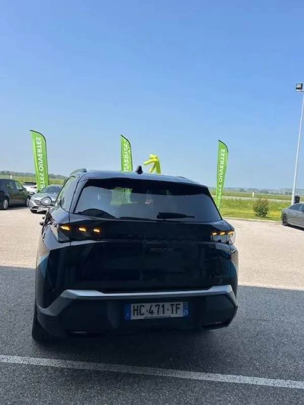 Image secondaire du véhicule 4