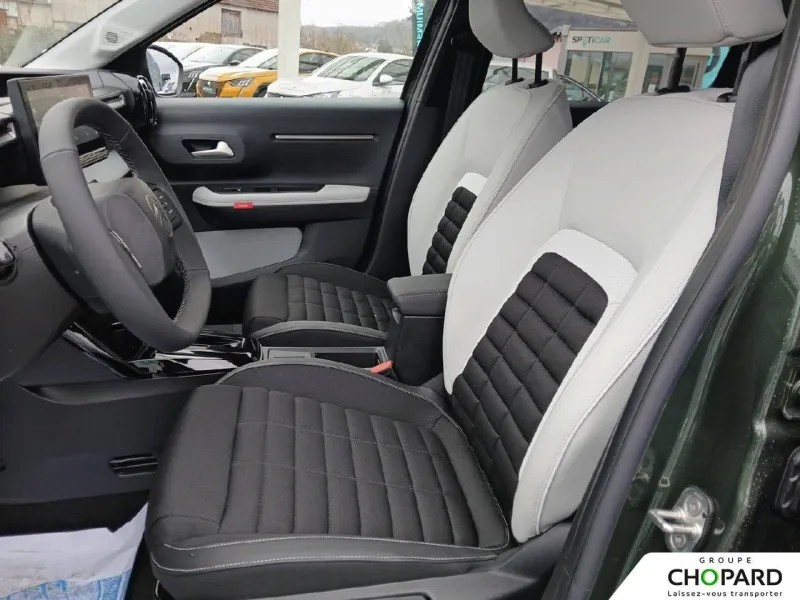 Image secondaire du véhicule 12